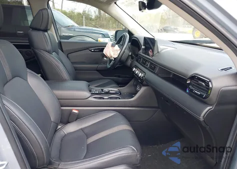 2023 Honda Pilot 2Wd Touring z USA, uszkodzony, nr VIN 5FNYG2H73PB000968